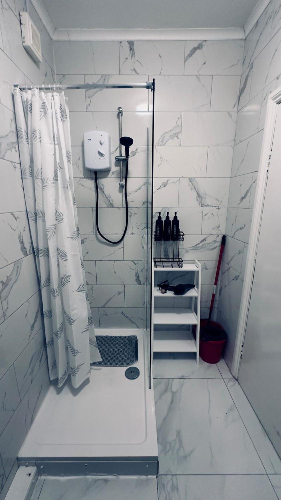 1 Bed Centre *
